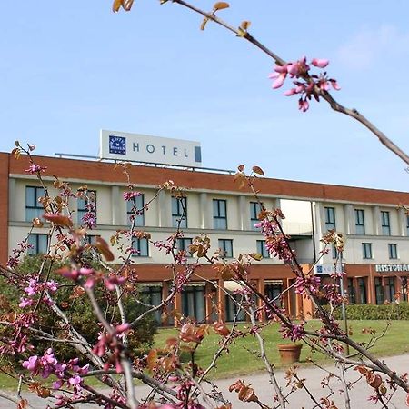 Meditur Hotel Pisa - Vecchiano Extérieur photo